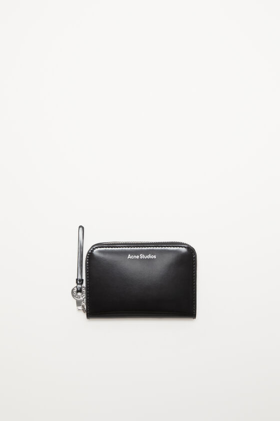 (image for) Luxurious Leather zip wallet